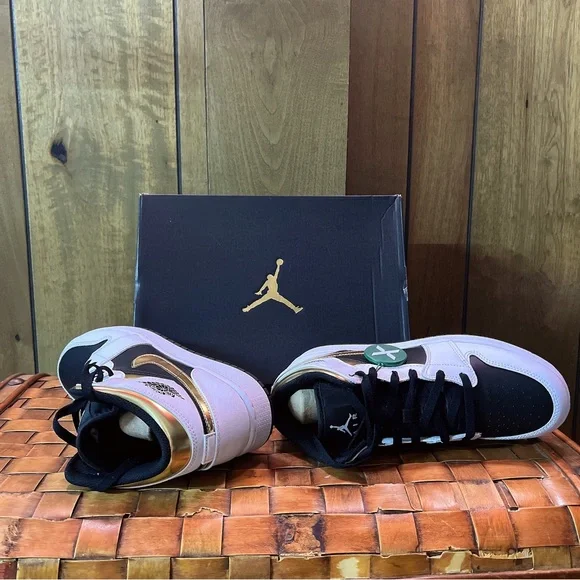 Nike Air Jordan 1 GS “White Gold” 2 sizes available. - Picture 5 of 6